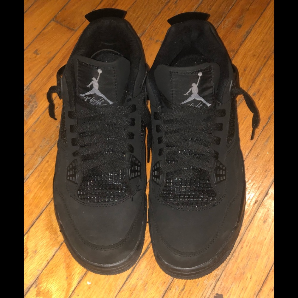 Jordan 4s black cats size 9